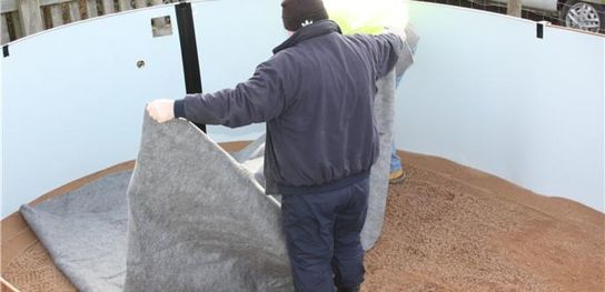 Felt Underlay For Oval Liner Pools- 5.5 x 3.7 Metres 