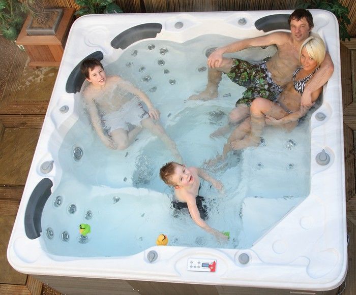 Canadian Spa Niagara Garden Hot Tub Garden Hot Tubs