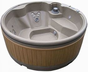 Orbis Garden Hot Tub