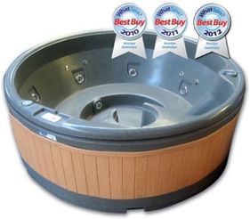 QuatroSpa Garden Hot Tub