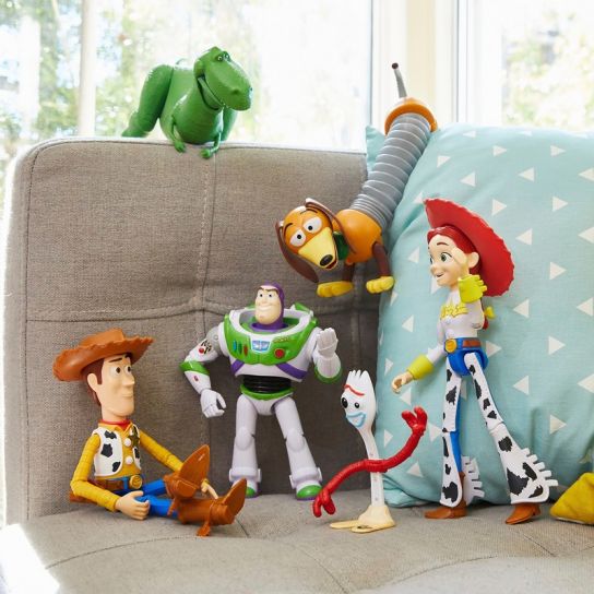 Toy Story RV Friends Action Figure 6-Pack