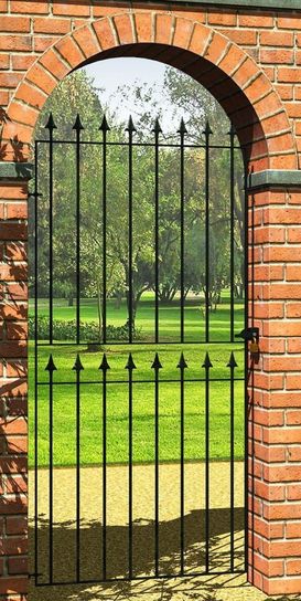 Montford Spear Top Tall Gate - Narrow