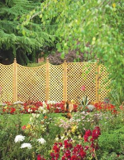 Highgrove Square Trellis