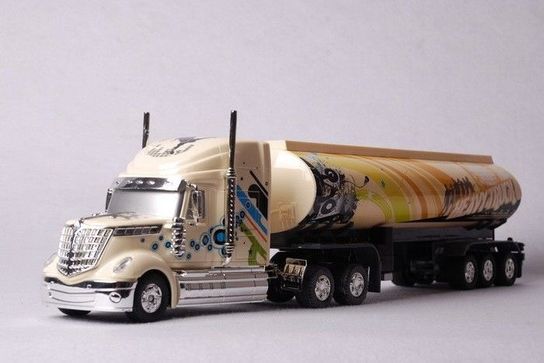 Radio Controlled 1:32 RC Lorry 0203d