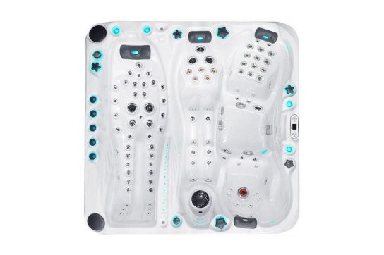 Worcester Hot Tub- 104 Jets