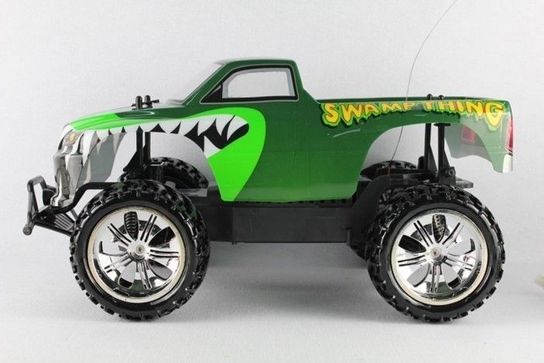 Radio Controlled 1:10 9023 Licenced Monster Truck - Swamp Thing