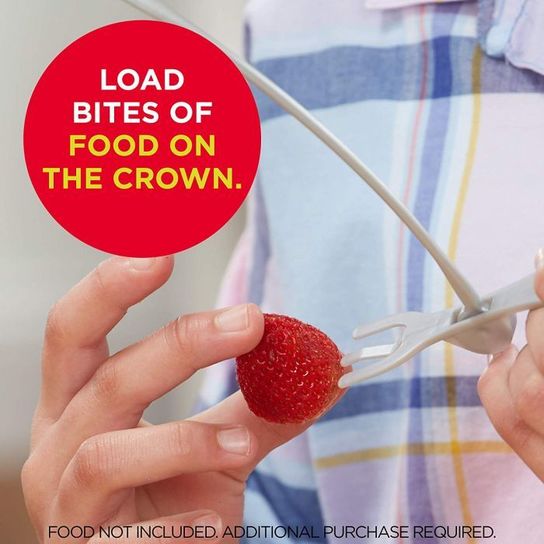 Hasbro Chow Crown Game