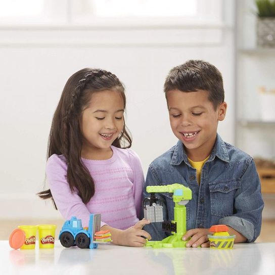 Hasbro Play-Doh Crane 'N' Forklift
