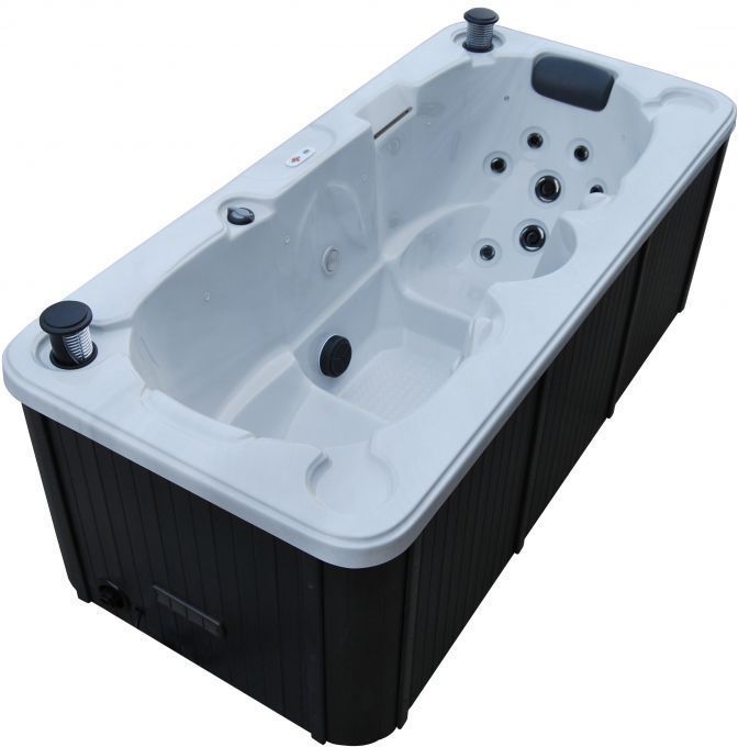 Canadian Spa Yukon Aurora "Plug & Play" Hot Tub Garden Hot Tubs