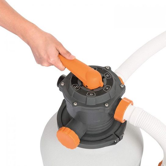 Bestway Flowclear 2200 gallon Sand Filter Pump 