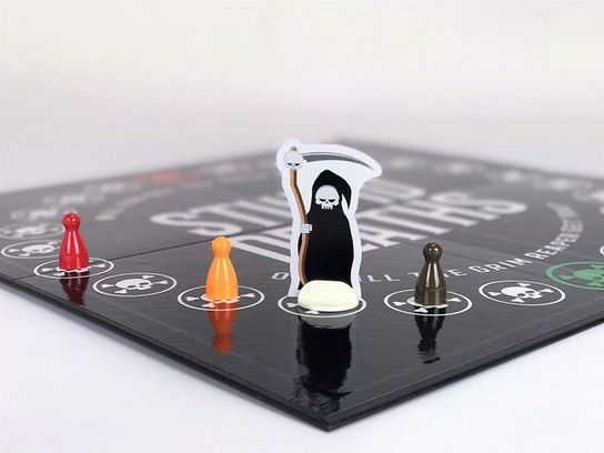 Stupid Deaths Board Game