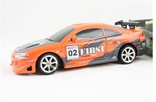Radio Controlled 1:24 Scale Mitsubishi Eclipse Drift Car - 805