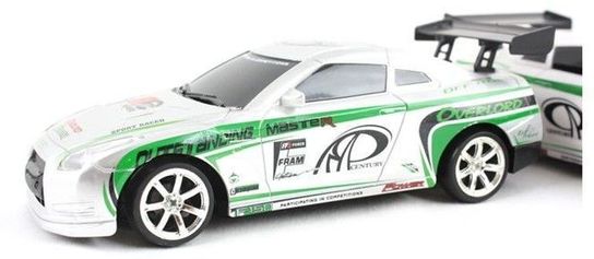 Radio Controlled 1:24 Scale Drift Car 807 - Nissan GTR