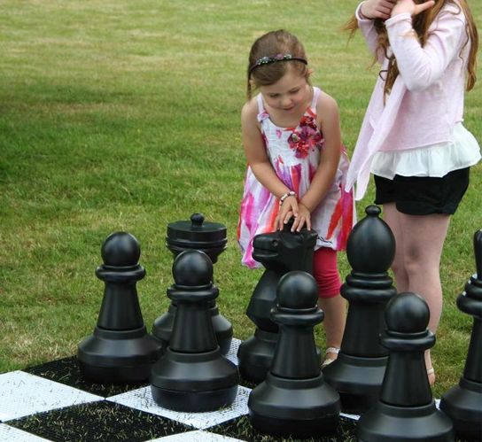 Giant Chess Pieces