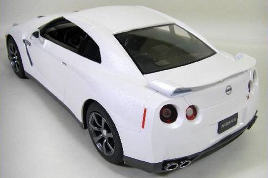 Radio Controlled Car- 1:14 Licensed Nissan GT-R
