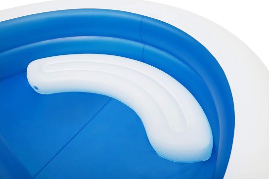 Summer Days Family Pool