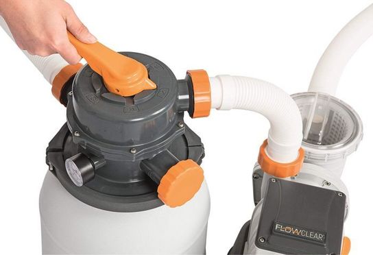 Bestway Flowclear 1500 gallon Sand Filter Pump