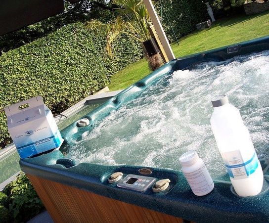 Hot Tub Water Care Kit by AquaFinesse