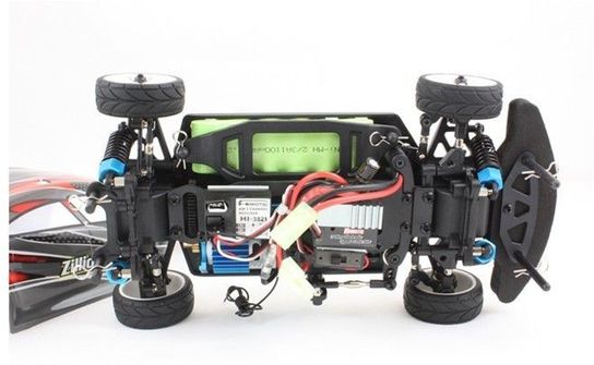 Radio Controlled 1:16 Electric 7.2v Road Warrior Road Car Red Carbon