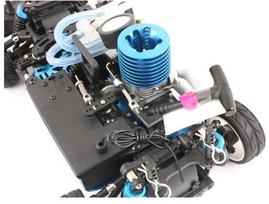 Radio Controlled 1:16 Nitro Road Warrior Car 9116 - Carbon Blue