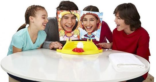 Hasbro Pie Face Showdown Game