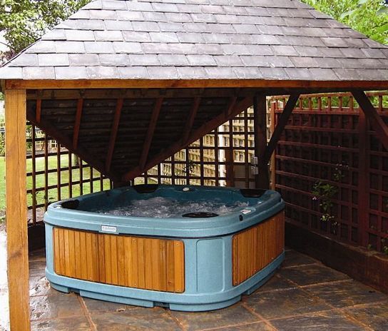 DuraSpa Elite S160 Garden Hot Tub