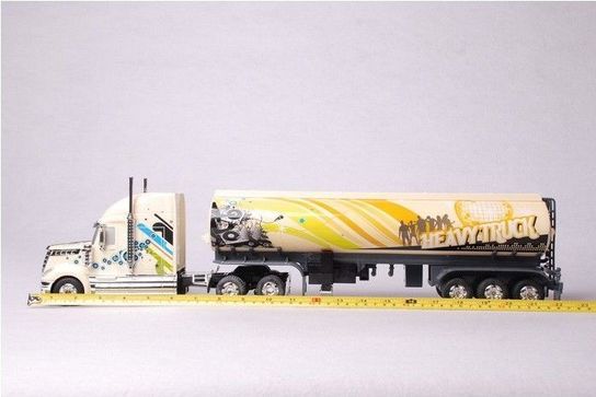 Radio Controlled 1:32 RC Lorry 0203d