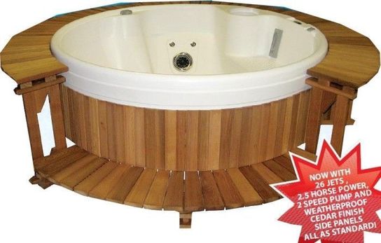 QuatroSpa Garden Hot Tub