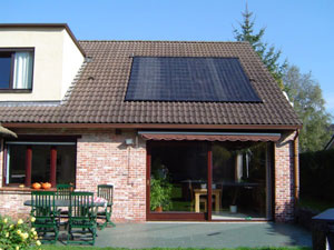 poolsolar_roof_mounted